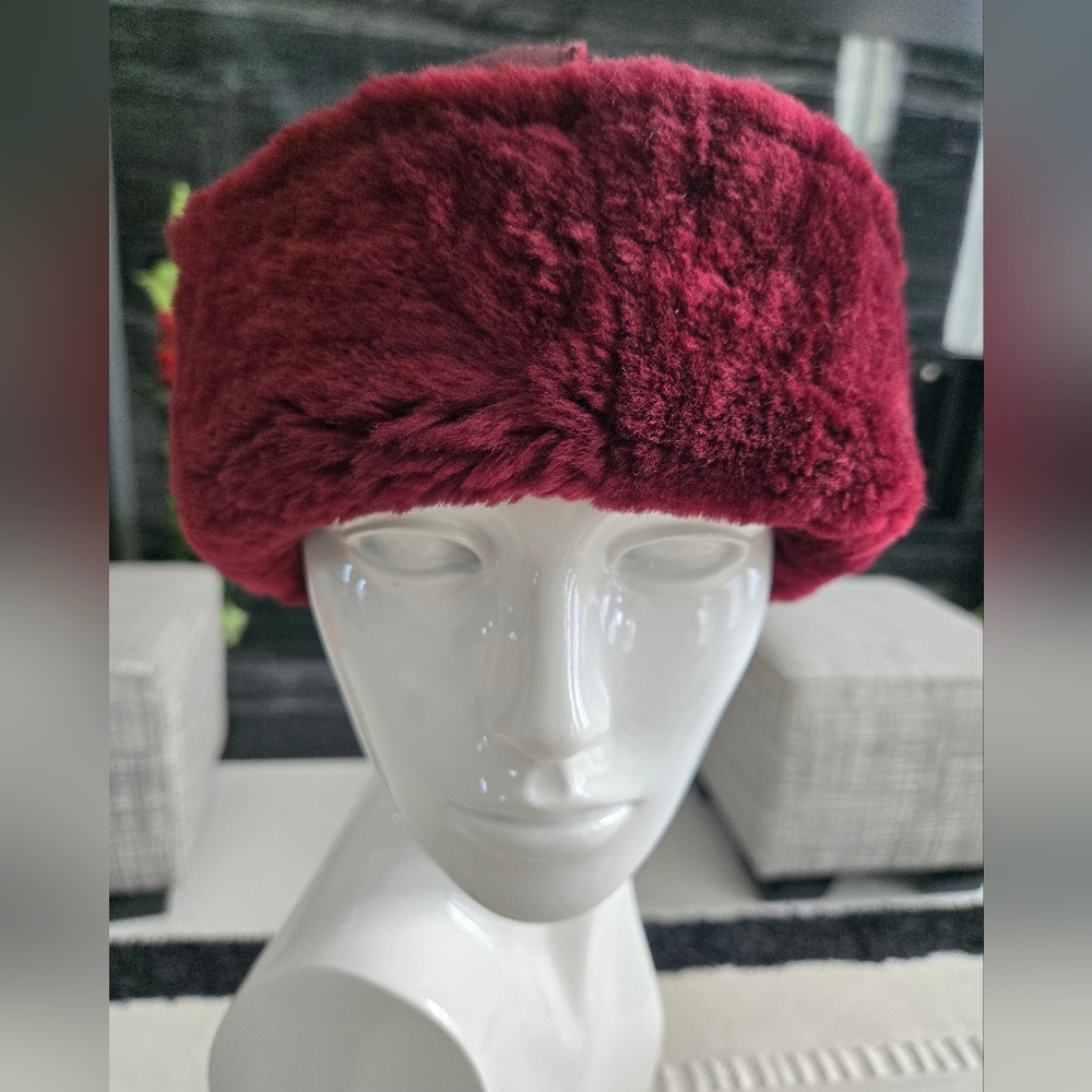 Shearling Burgundy Hat - Picture 3 of 12